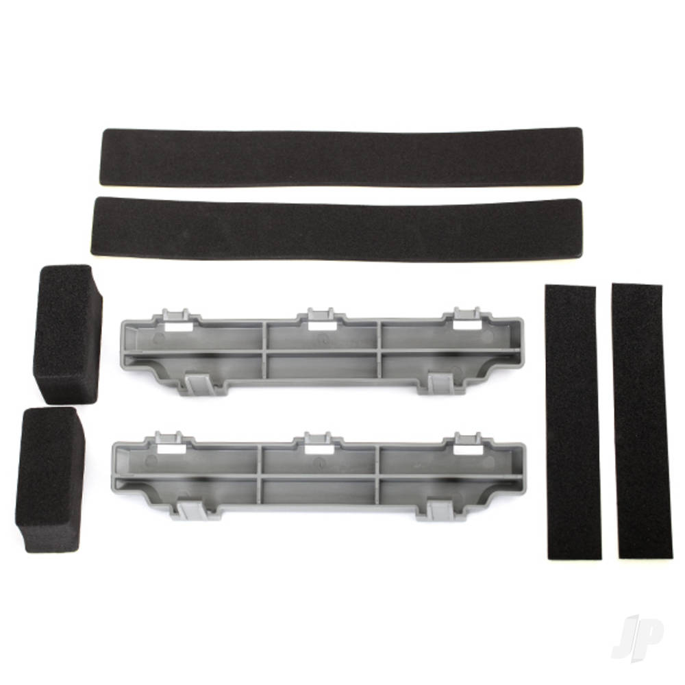Traxxas Spacer, battery compartment (2 pcs) / foam blocks (4 pcs) / foam pad (2 pcs)