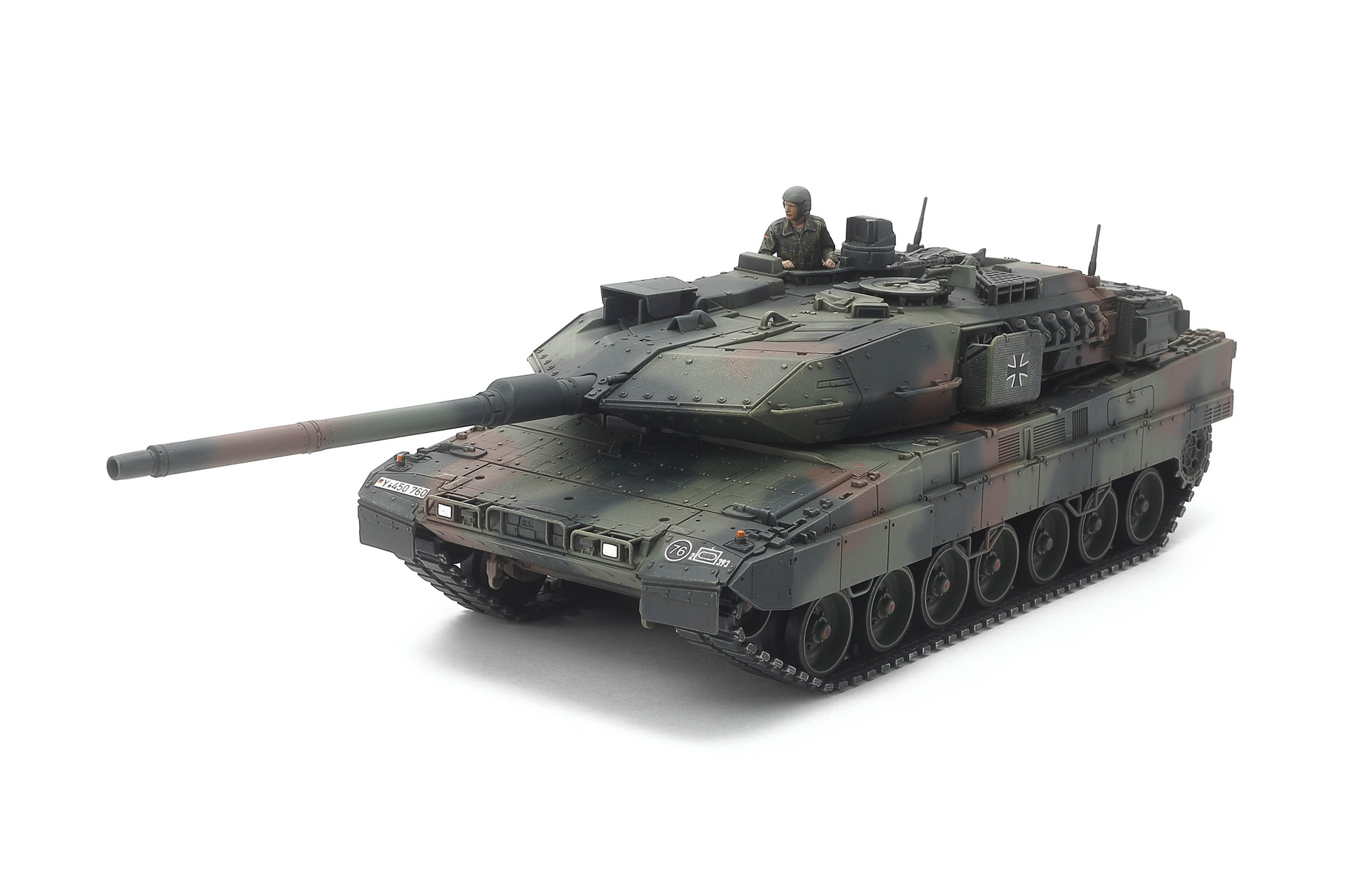 Tamiya 1/48 German Main Battle Tank Leopard 2 A7V