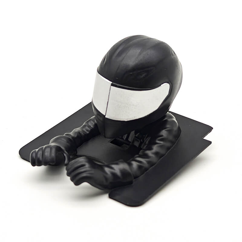 e-zee-rc-116-tricycle-driver