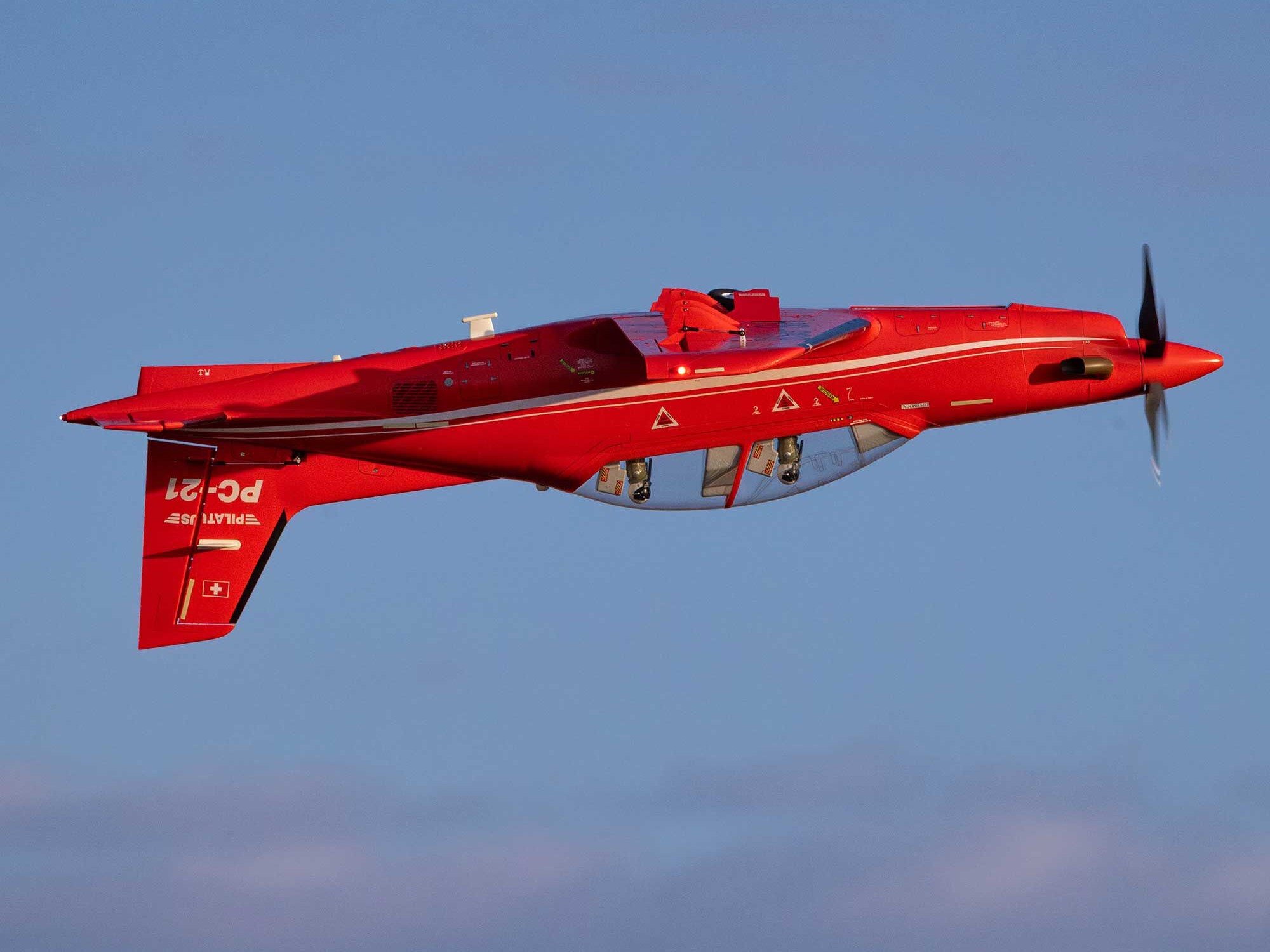 Pilatus PC-21 1.3m PNP-26