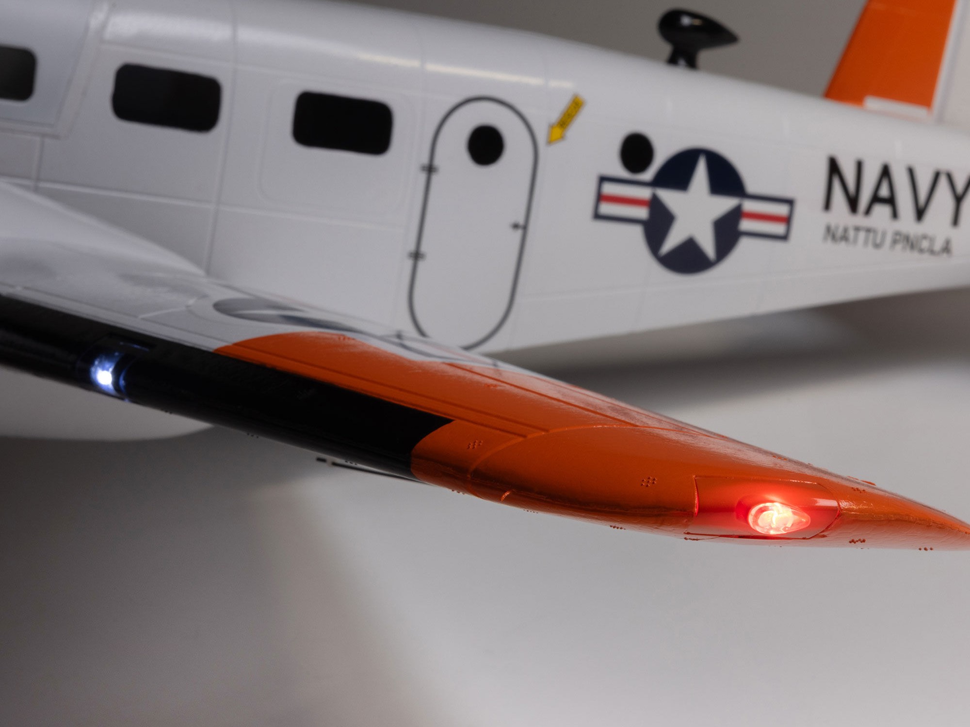 Beechcraft D18/RC-45J 1.5m PNP-15