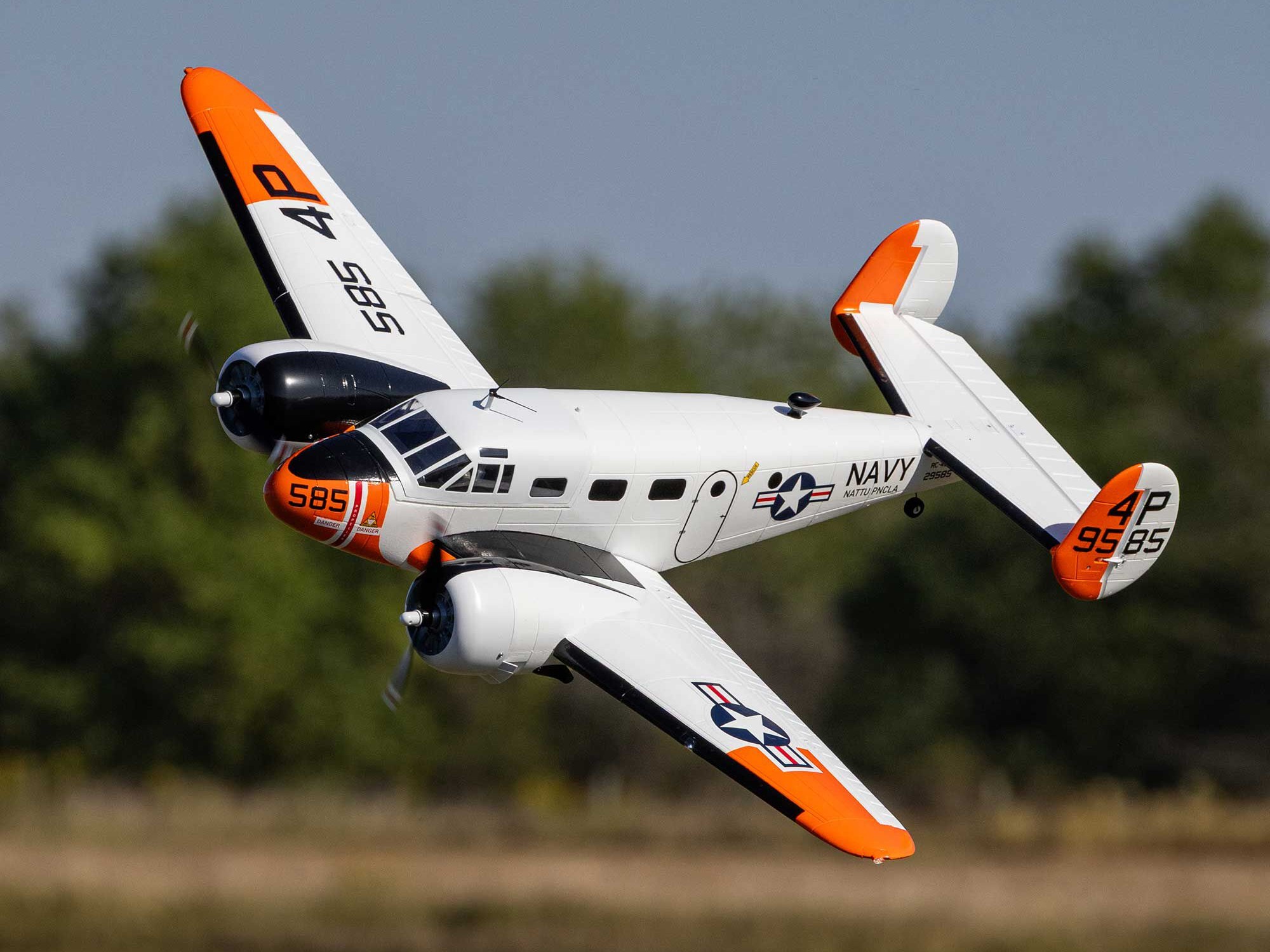 Beechcraft D18/RC-45J 1.5m PNP-23