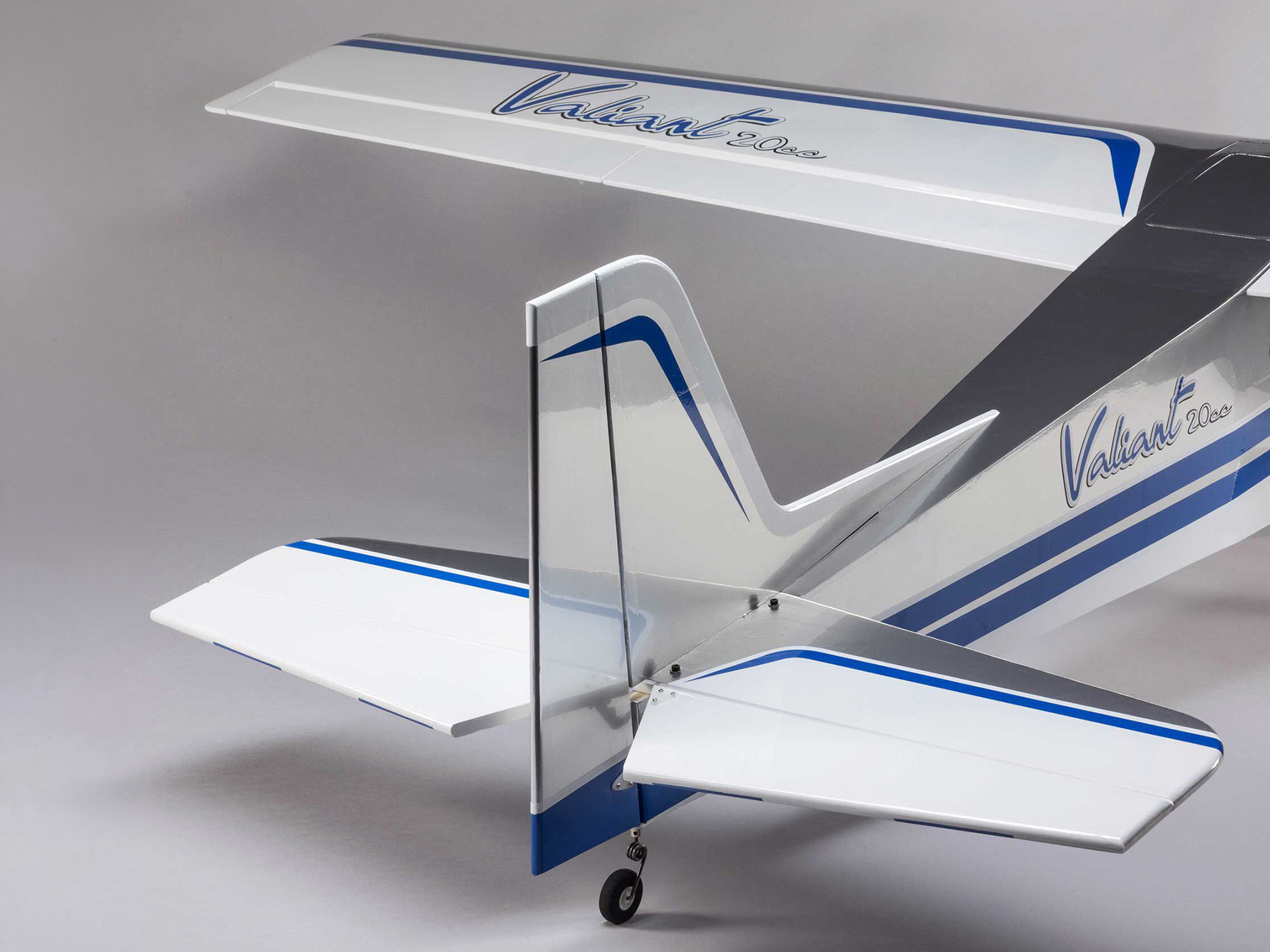 Valiant 20cc ARF, 86.5"-21