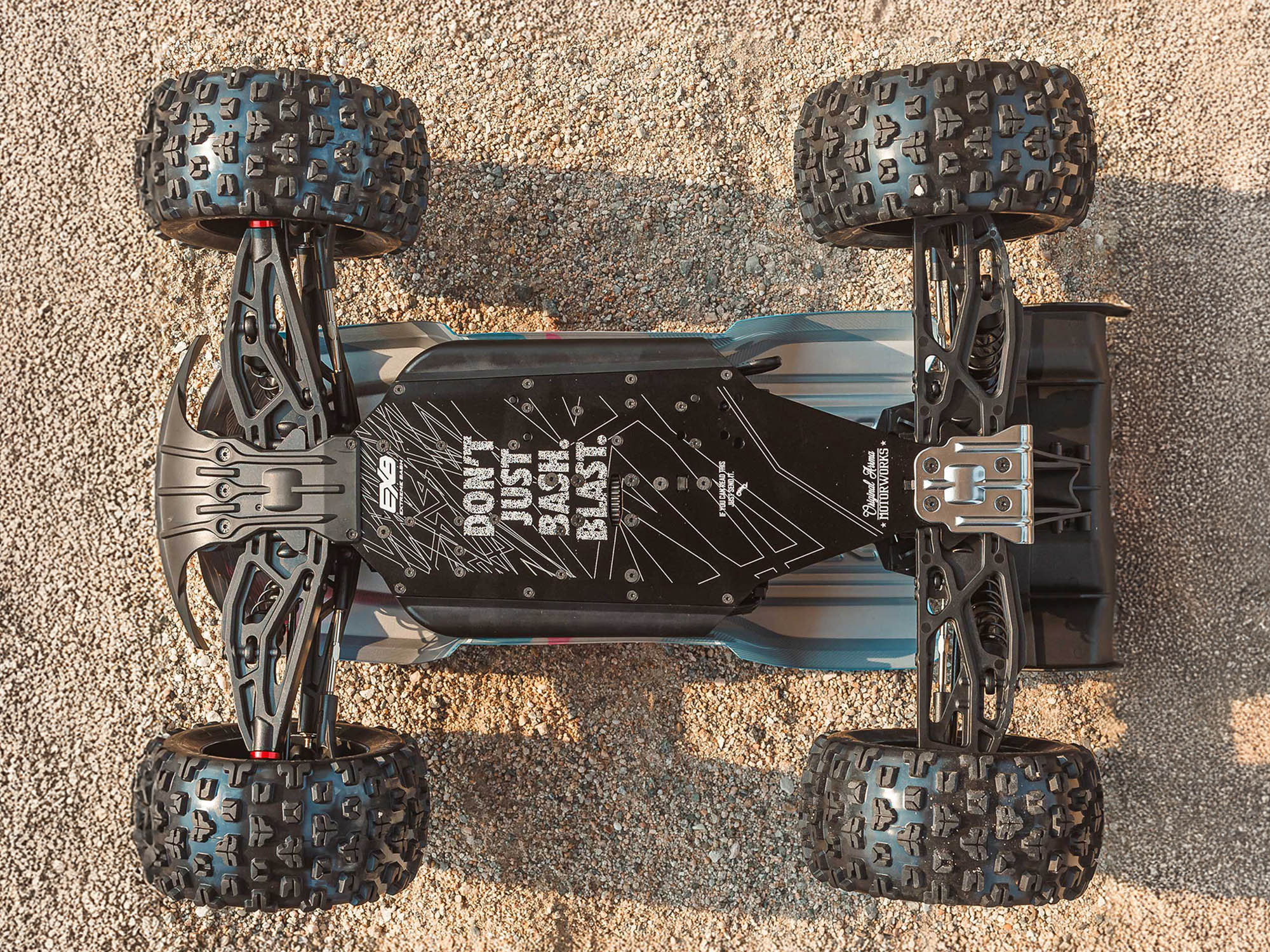 1/8 KRATON 6S V6 4X4 BLX Speed Monster Truck RTR Green/Black-20