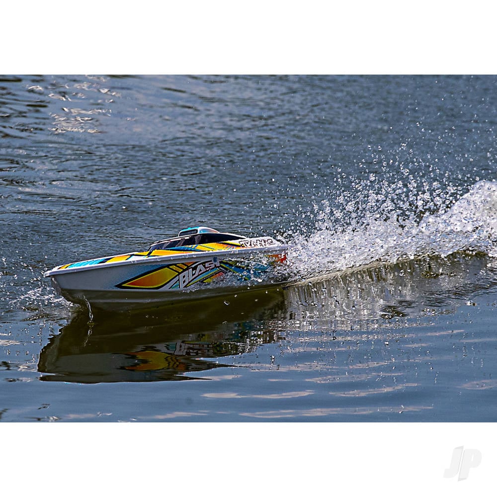 Orange Blast 1:10 High Performance Race Boat (+ TQ 3-ch, Nautica ESC, Stinger 540, 6-Cell NiMH, DC charger)-37