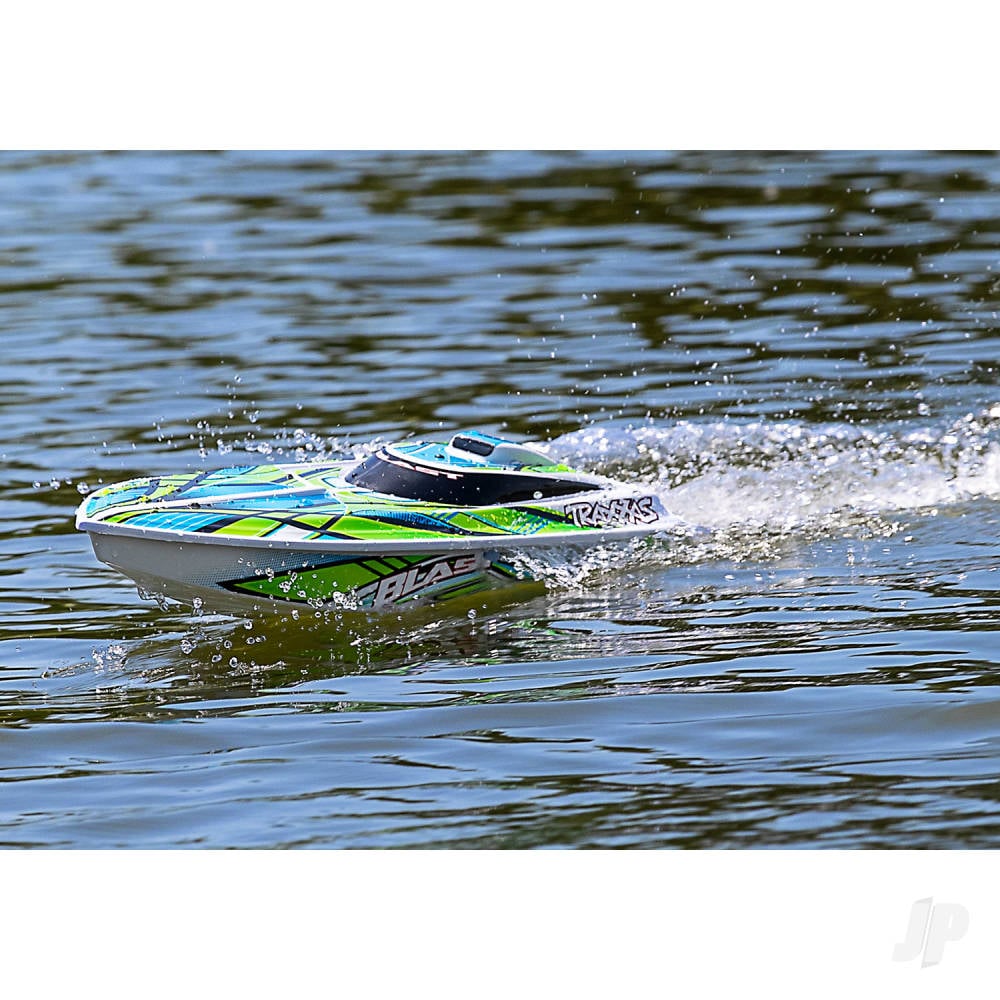 Green Blast 1:10 High Performance Race Boat (+ TQ 3-ch, Nautica ESC, Stinger 540, 6-Cell NiMH, DC charger)-12