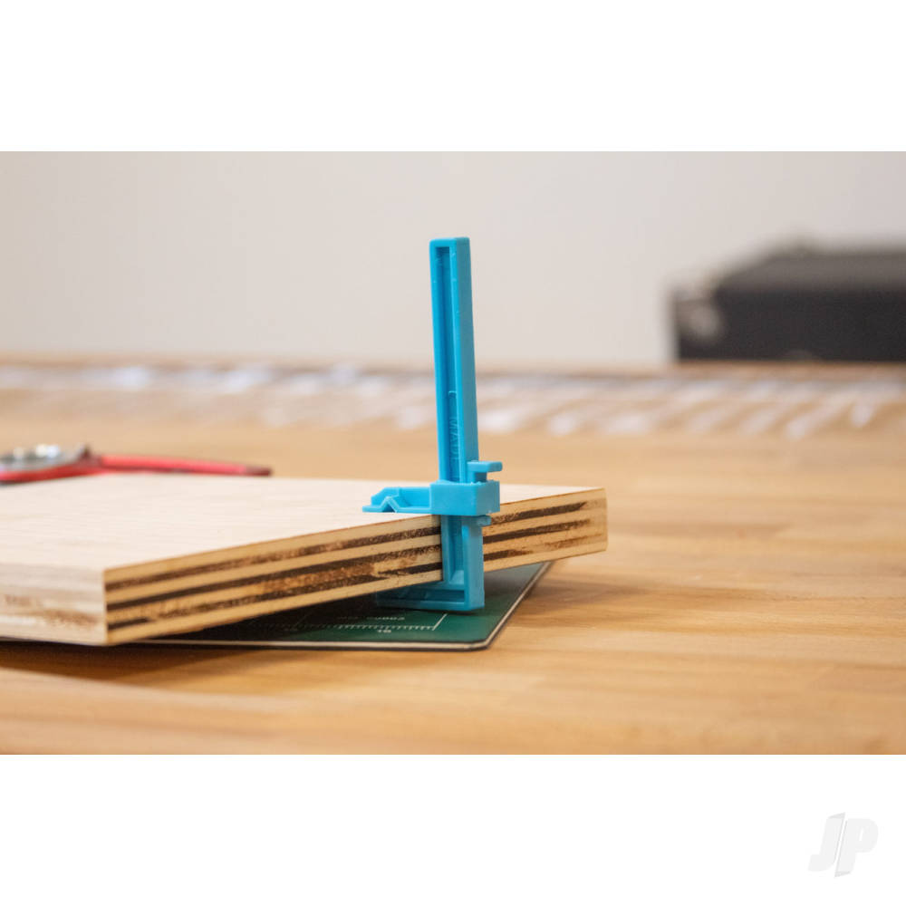 3in Adjustable Plastic Clamp (Carded)-7