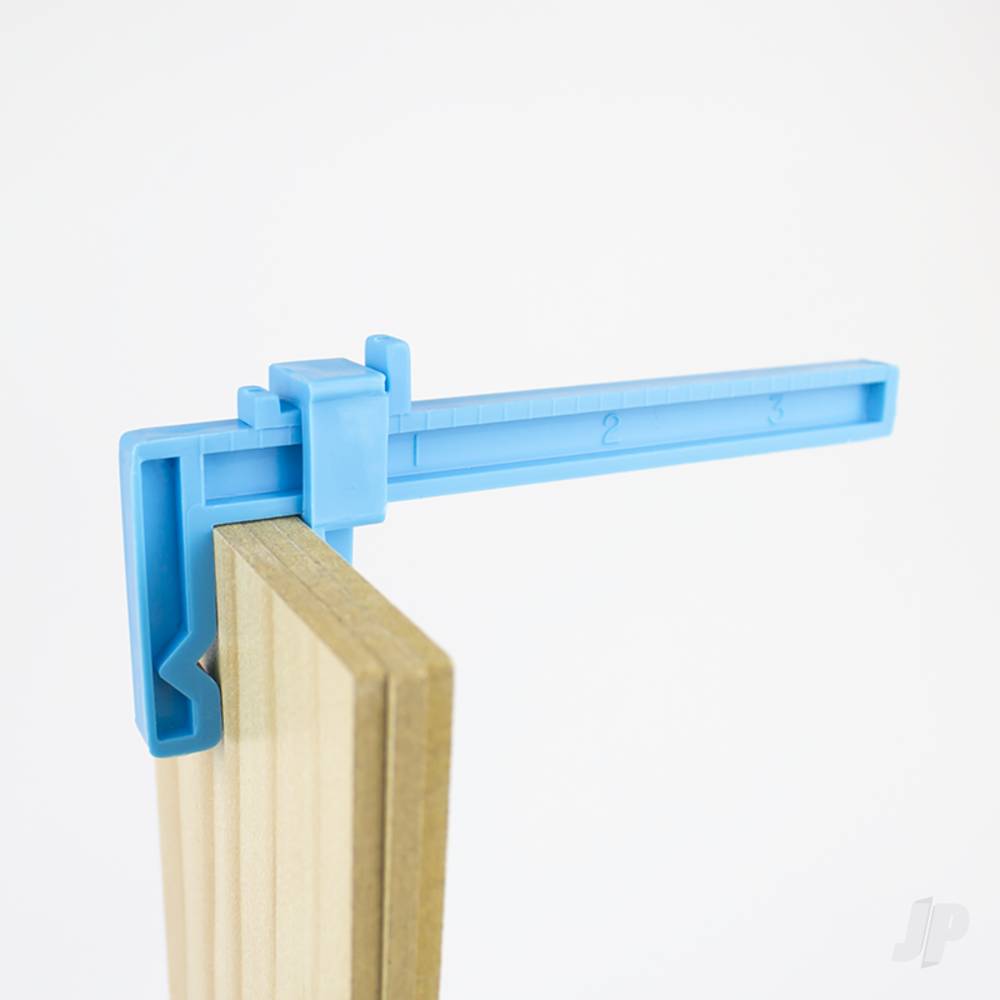 3in Adjustable Plastic Clamp (Carded)-9