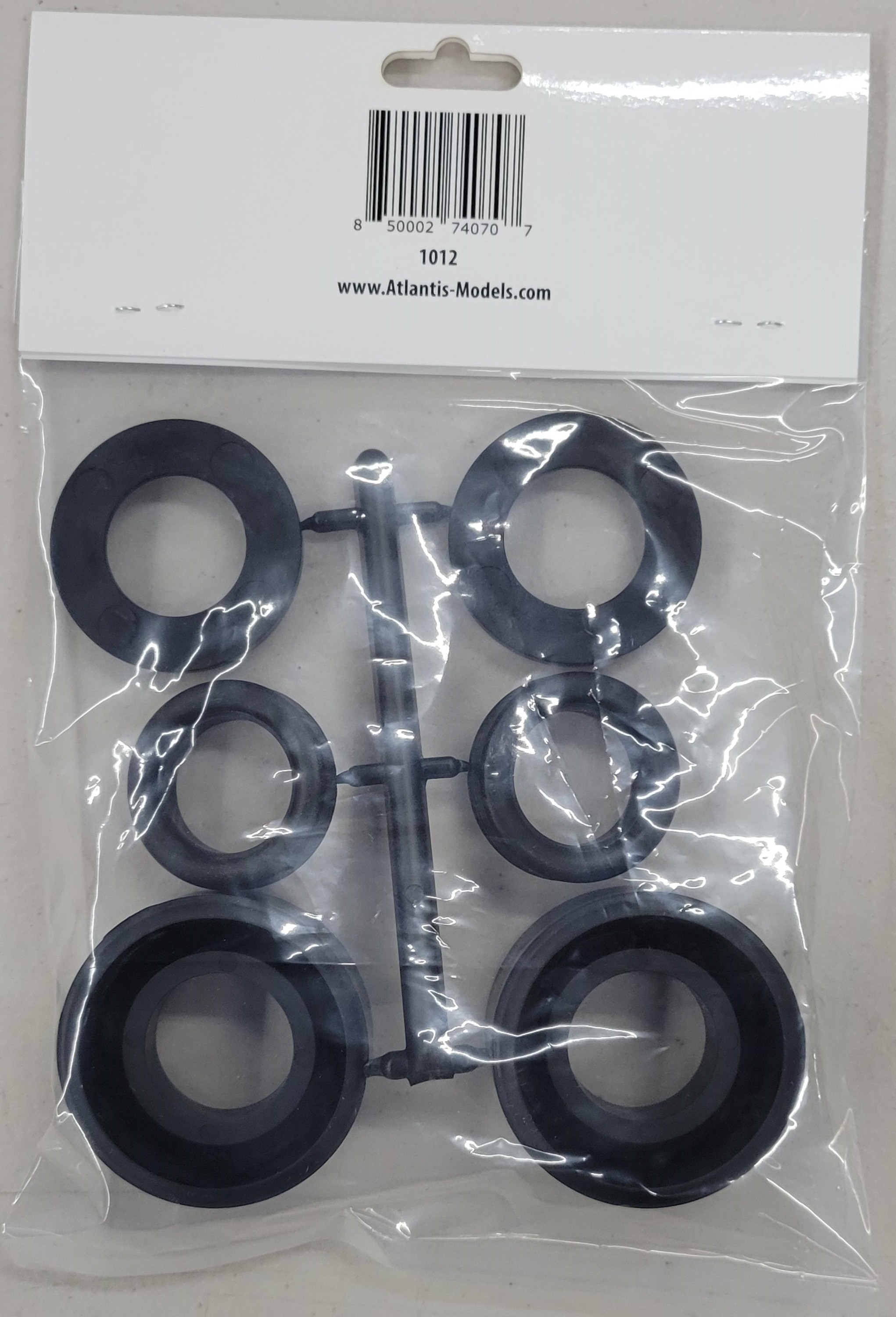 Funny Car Tire set bagged with punched header card-4