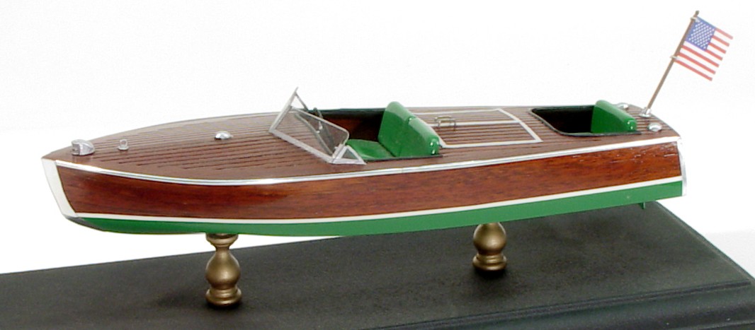 Chris-Craft 19ft Racer (1702)