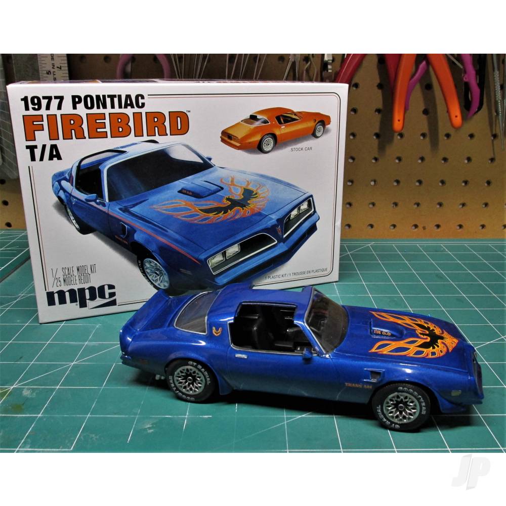 1977 Pontiac Firebird T/A 2T-2