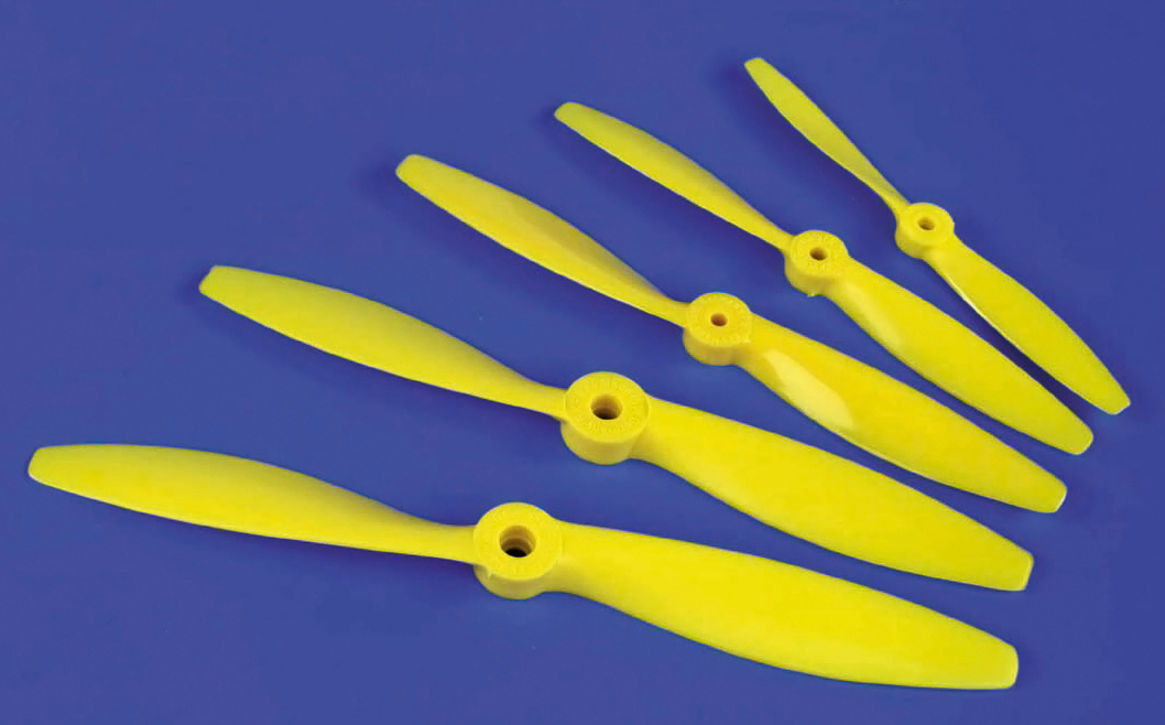 7x4 Nylon Propeller Yellow