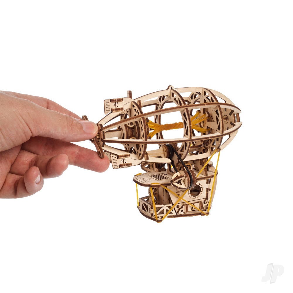 Steampunk Airship-6