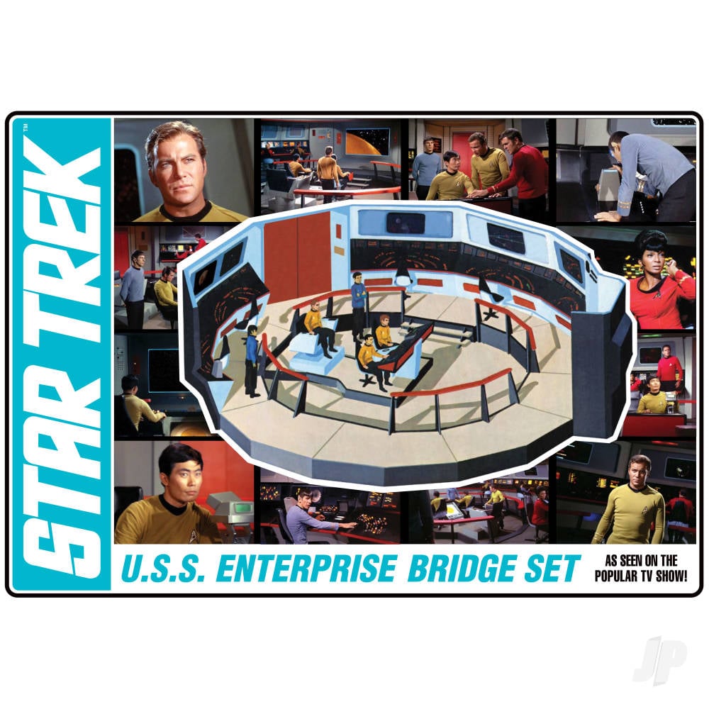 Star Trek U.S.S. Enterprise Bridge
