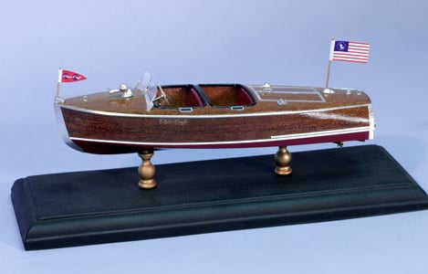 Chris-Craft Barrel Back 1/24th (1705)
