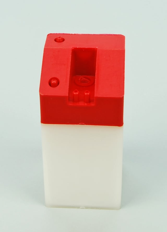SL88A 6oz Square Fuel Tank (Red)