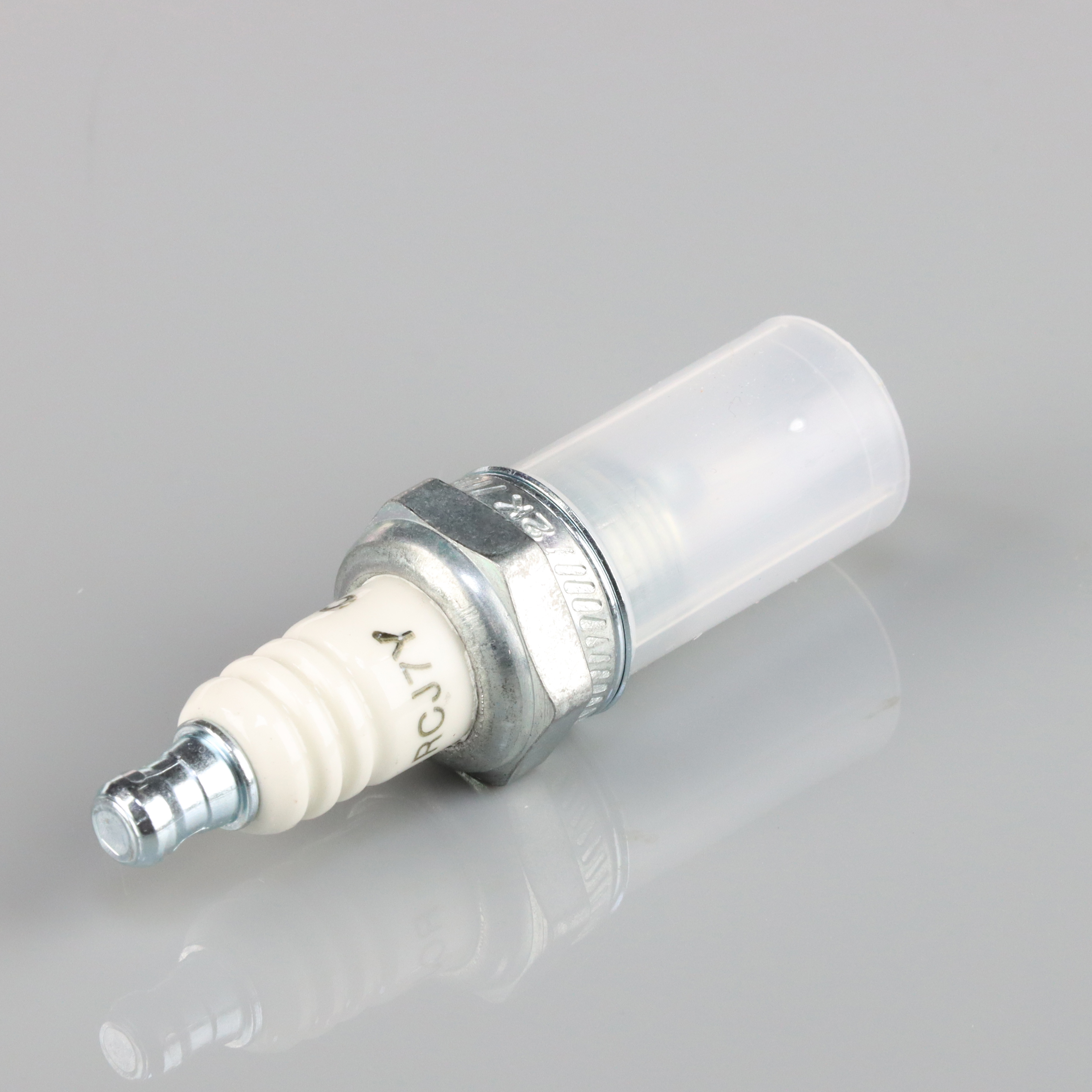 Sparkplug RCJ-7Y