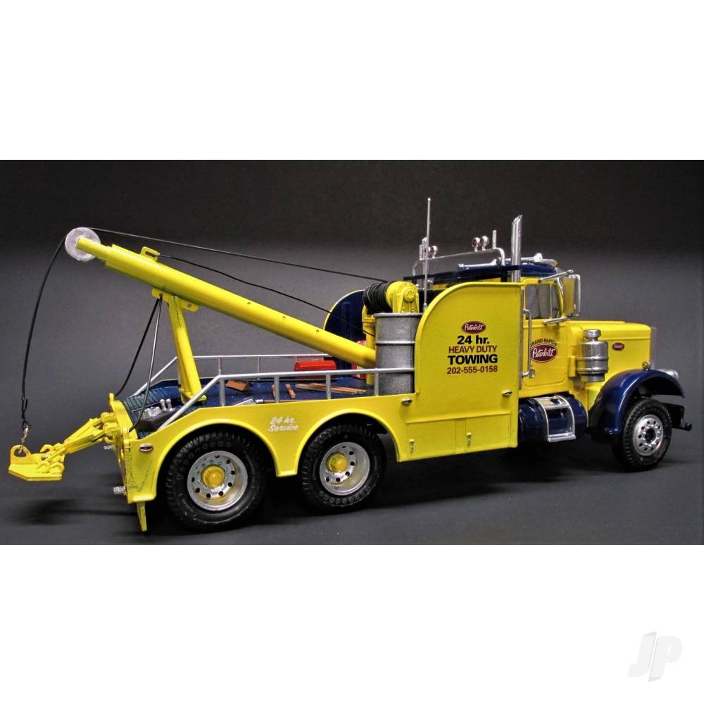 Peterbilt 359 Wrecker-3