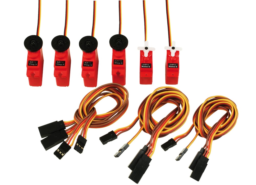 Servo Set Heron with extension leads