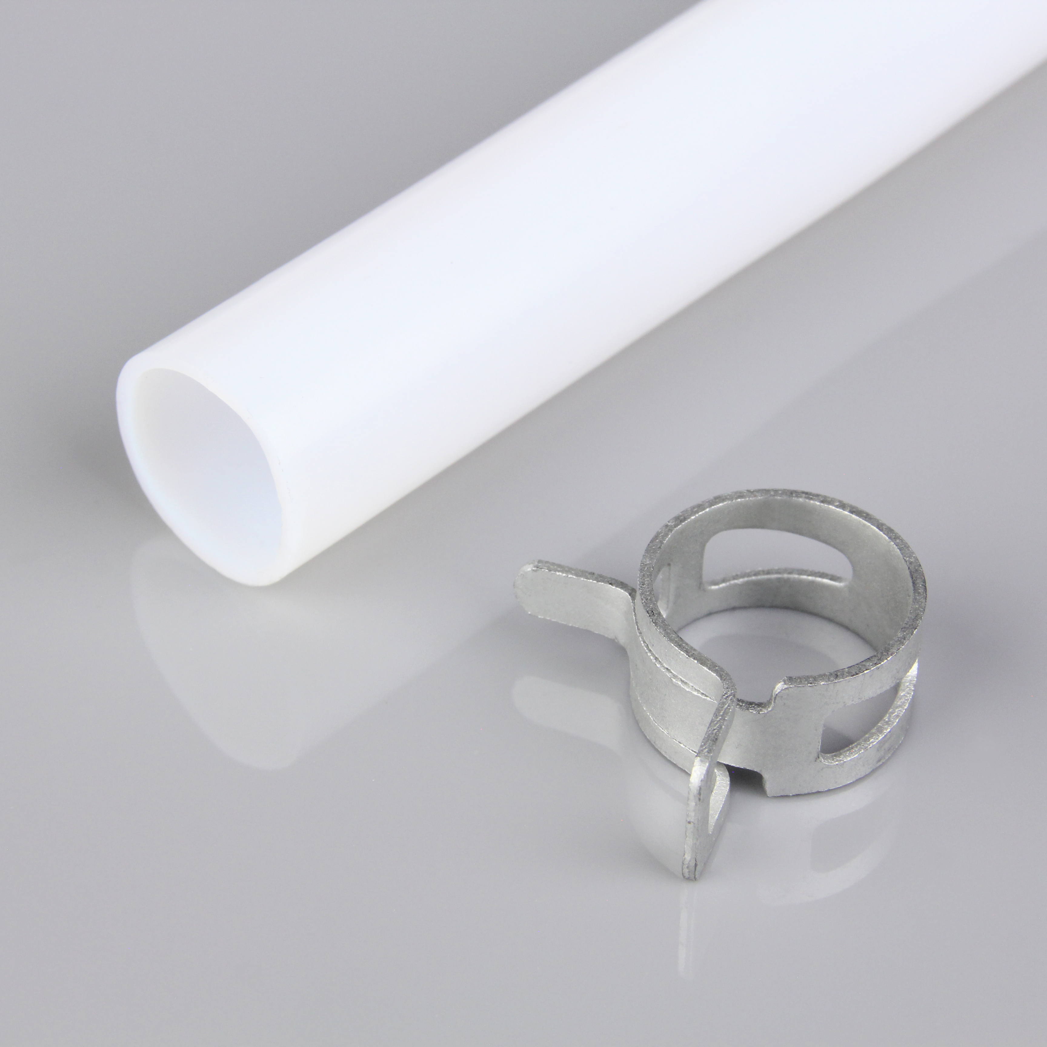 Muffler PTFE Extension (for 15 / 20 / 26 SE and 35 RE and 30 / 40cc Twin )