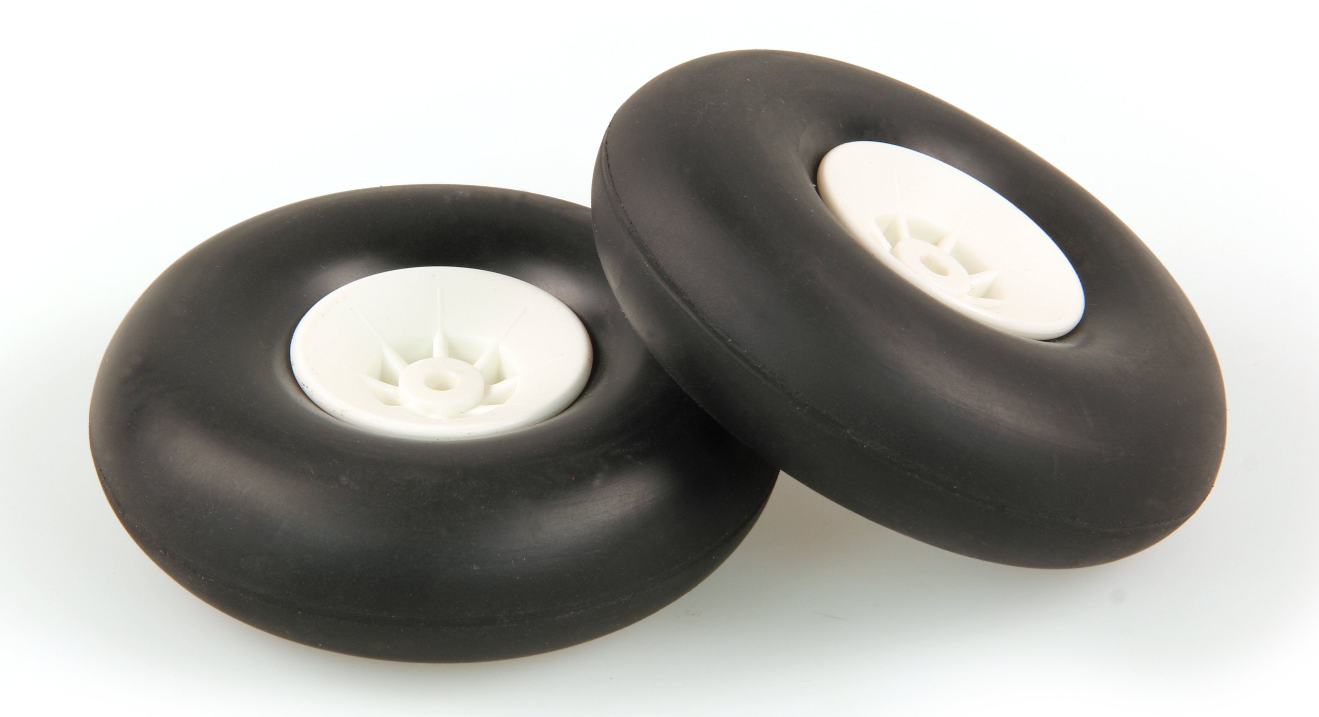 3.1/2in - (87mm) White Wheels (2 pcs)
