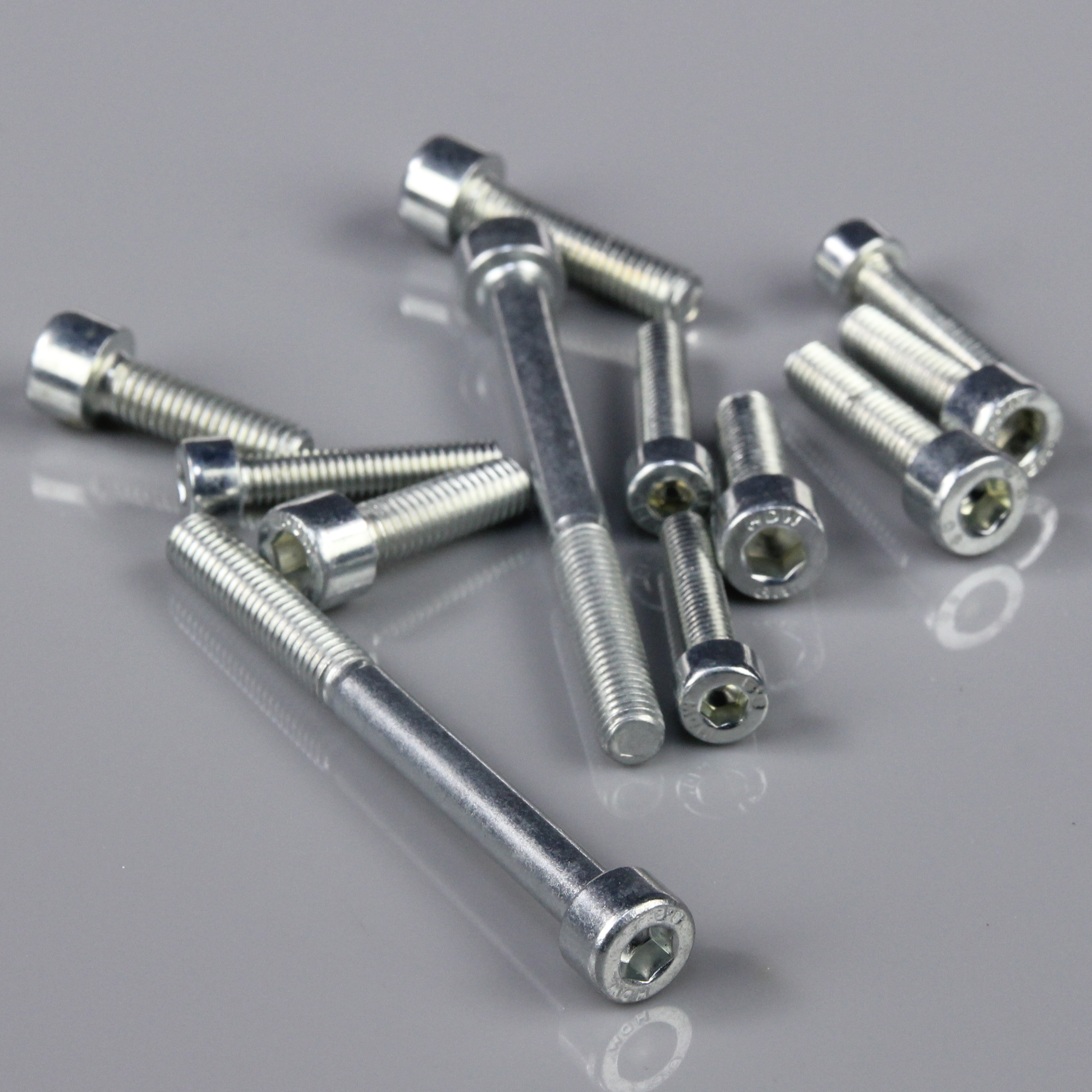 Screw Set (fits 35cc)
