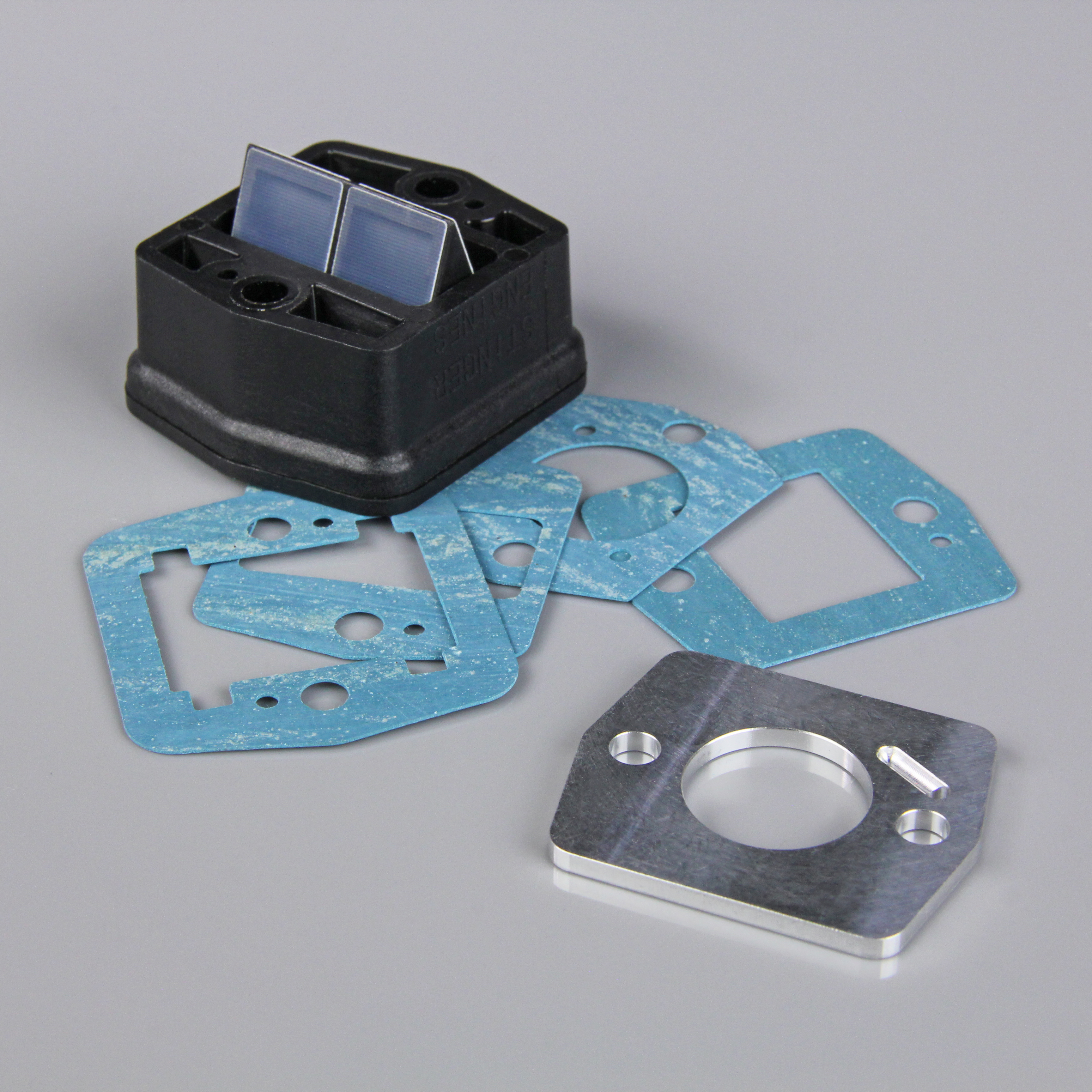 Read Valve Set including Insulator / Reed Valve (fits 63cc)