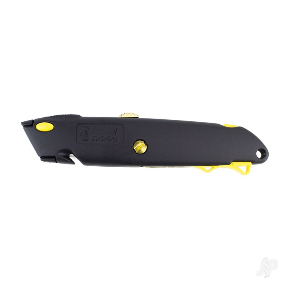 K880 Front Load (3x Blades) (Carded)-4