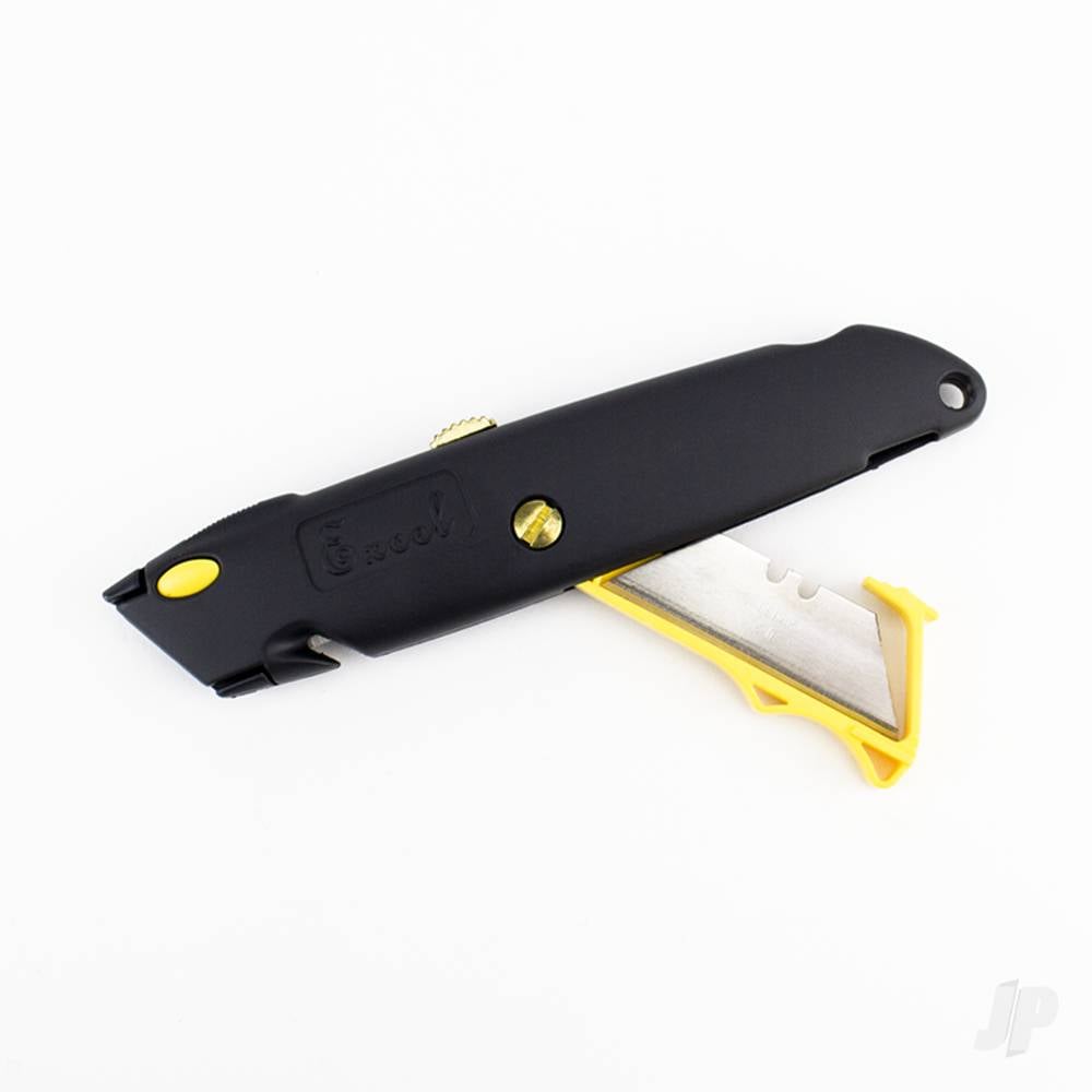 K880 Front Load (3x Blades) (Carded)-5