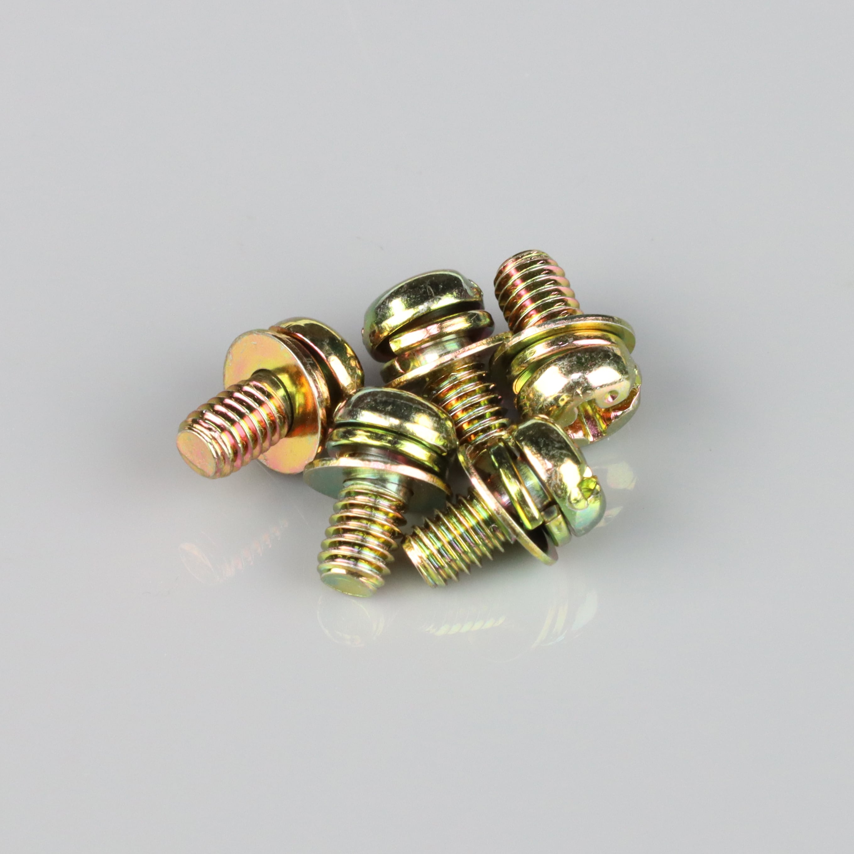 bolt-m4x8mm-5-pcs