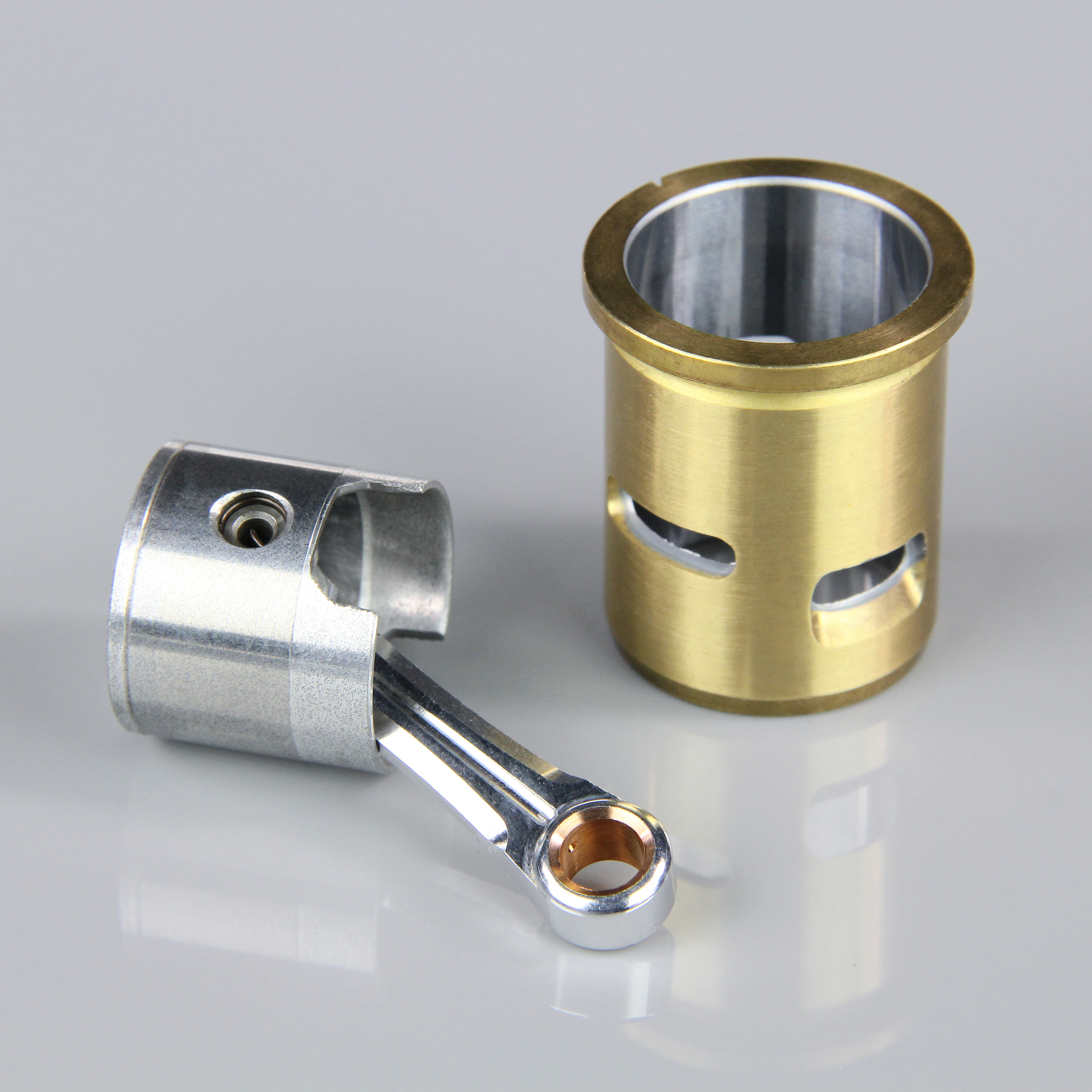 CP4604/5-1 Piston, Cylinder Sleeve set with Conrod