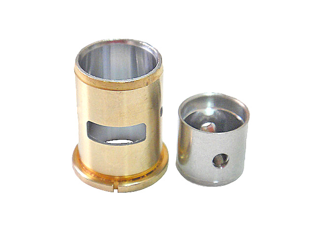 CP1204/5 Piston & Liner (12)