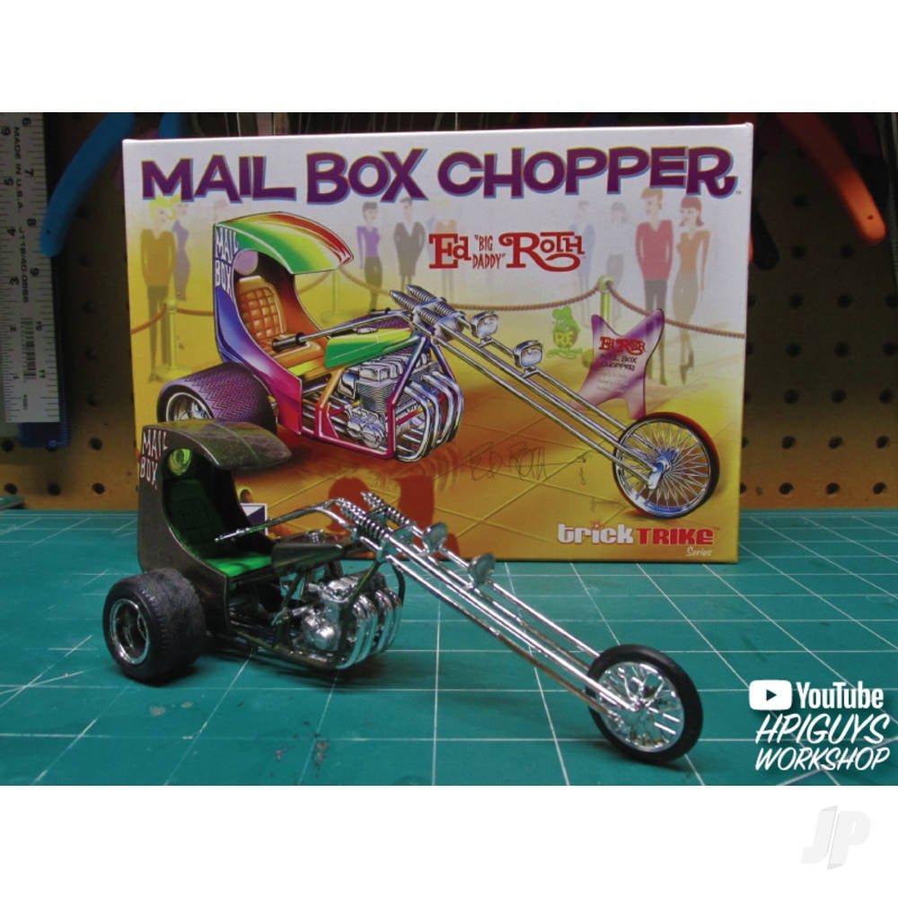 1:25 Ed Roth Mail Box Clipper-9
