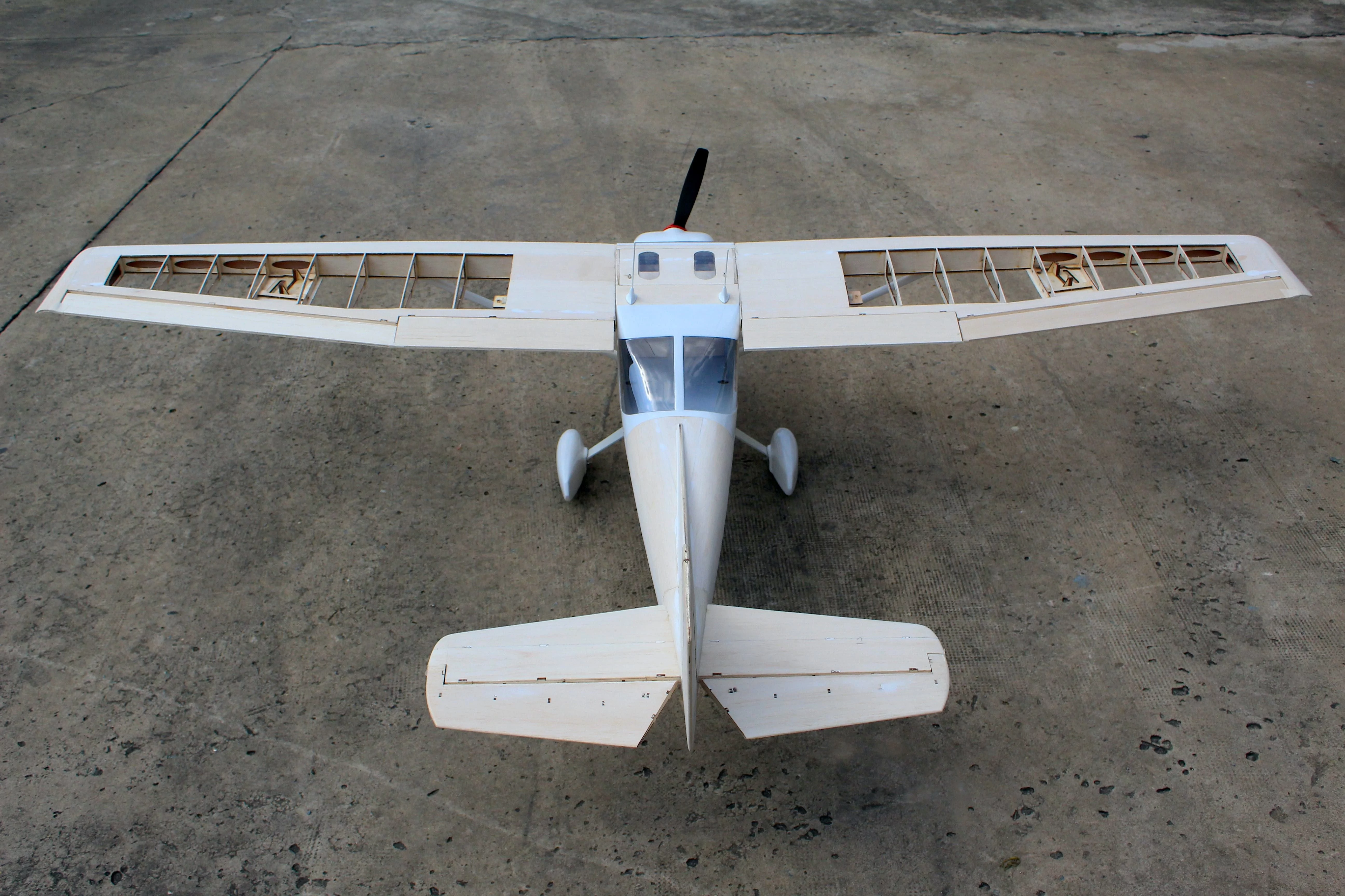 Cessna 152 Master Scale Kit (10-15cc) 2.32m (80.0in)-4