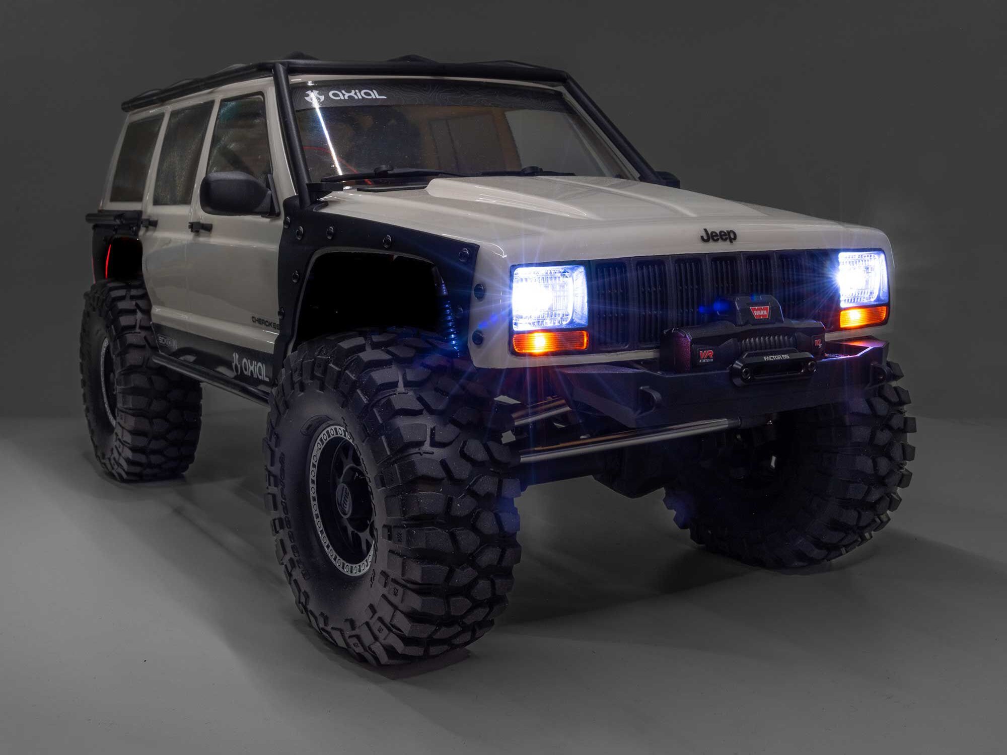 1/10 SCX10 III Jeep Cherokee XJ 4X4 RTR Rock Crawler, White-21