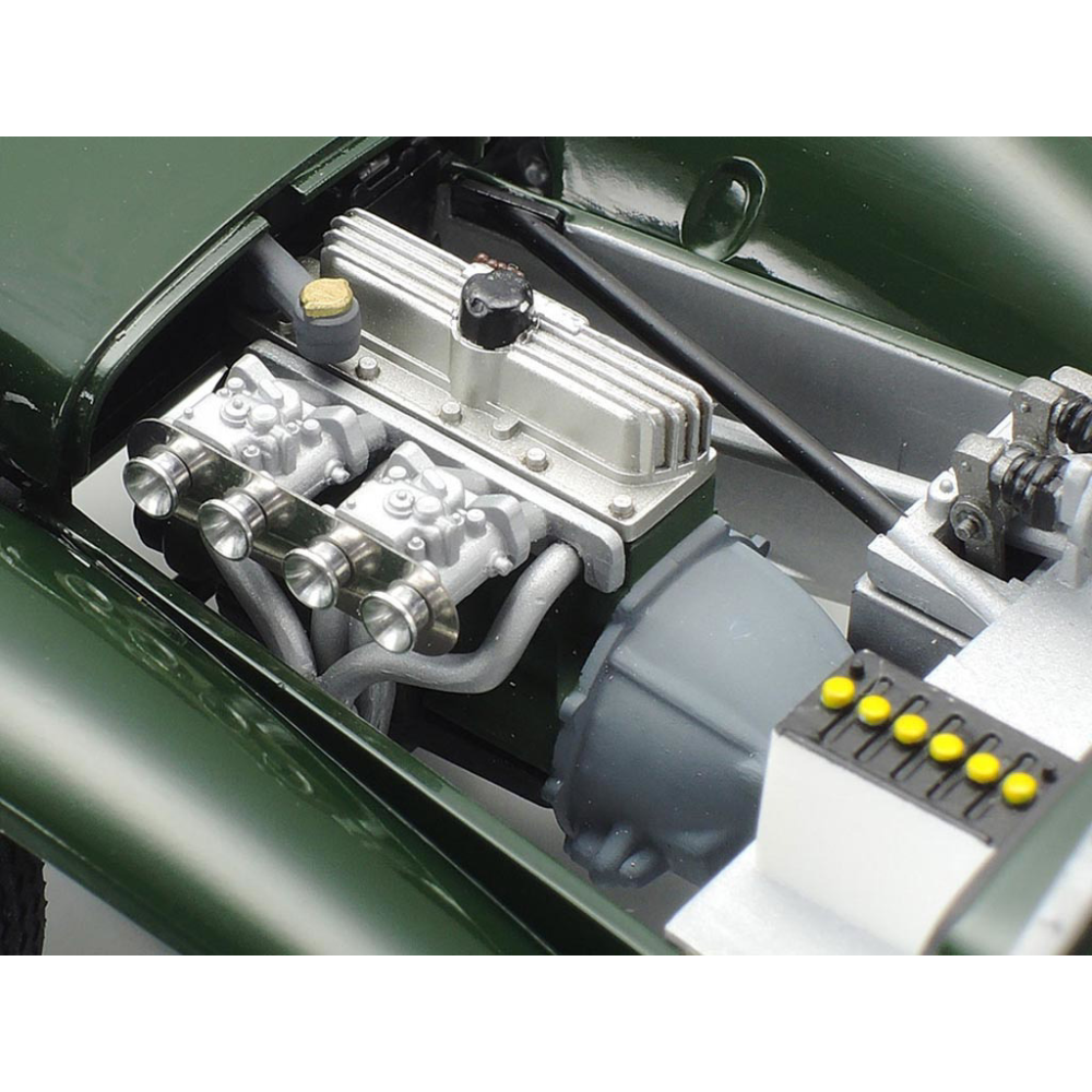 tamiya-lotus-super-7-series-2-1-24-model-kit