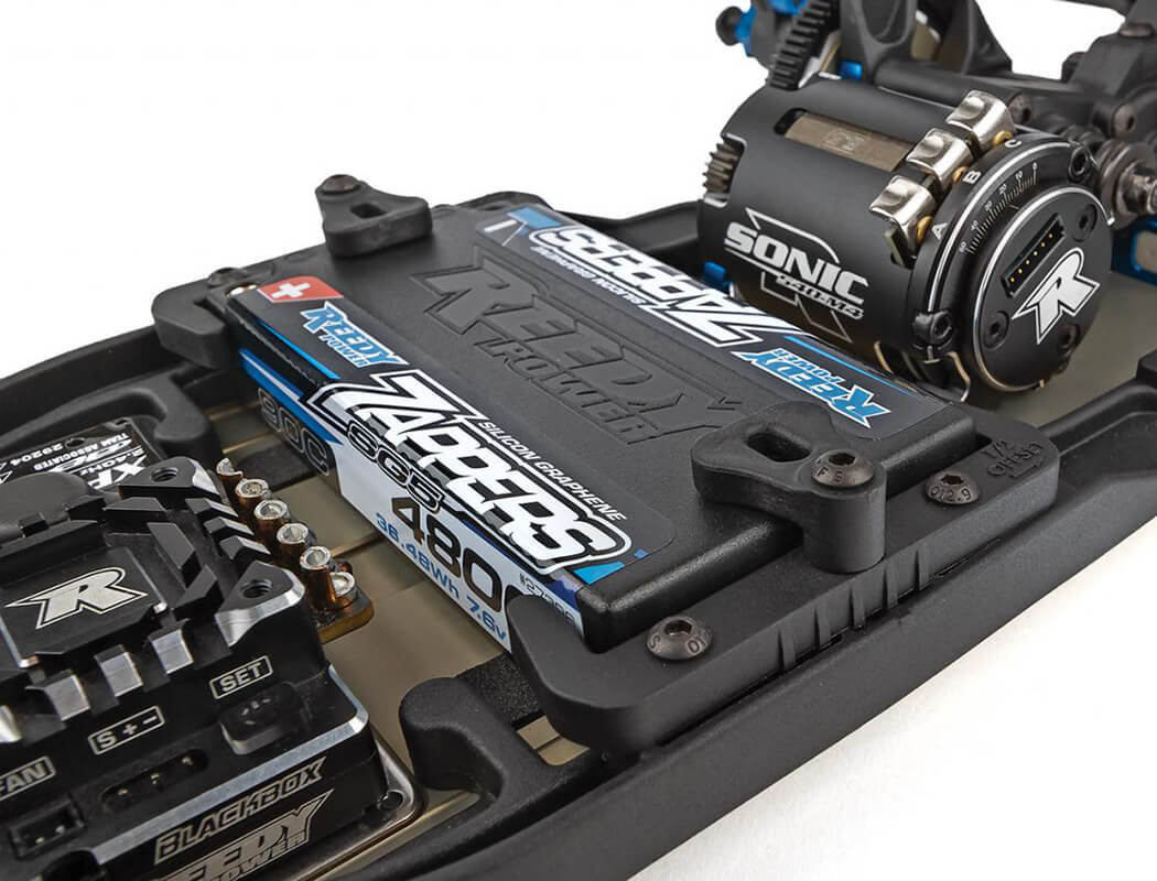 Team Associated RC10B7 Team Kit-17