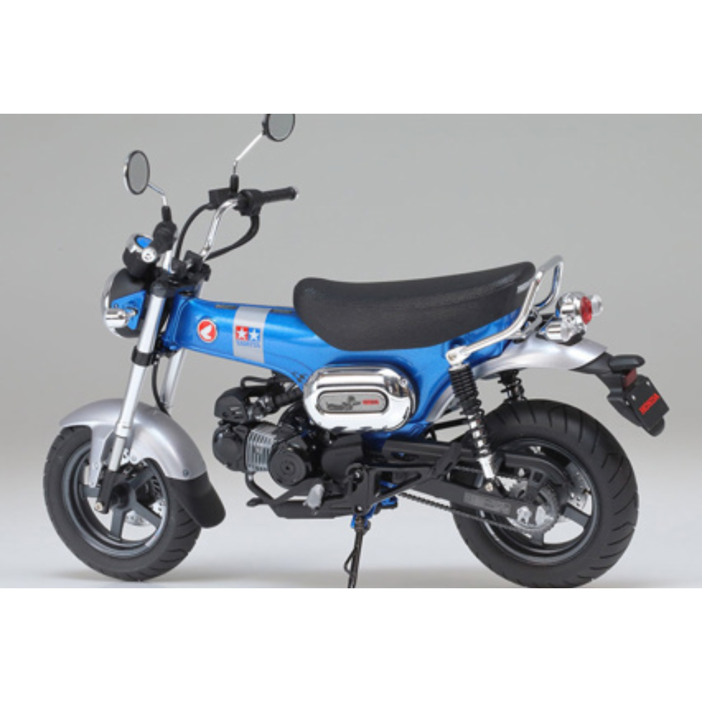 Tamiya 1/12 Honda Dax 125 Tamiya Edition-2