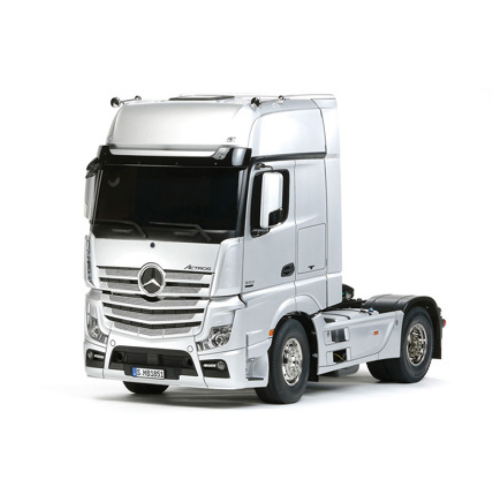 tamiya-mercedes-benz-actros-1851-gigaspace