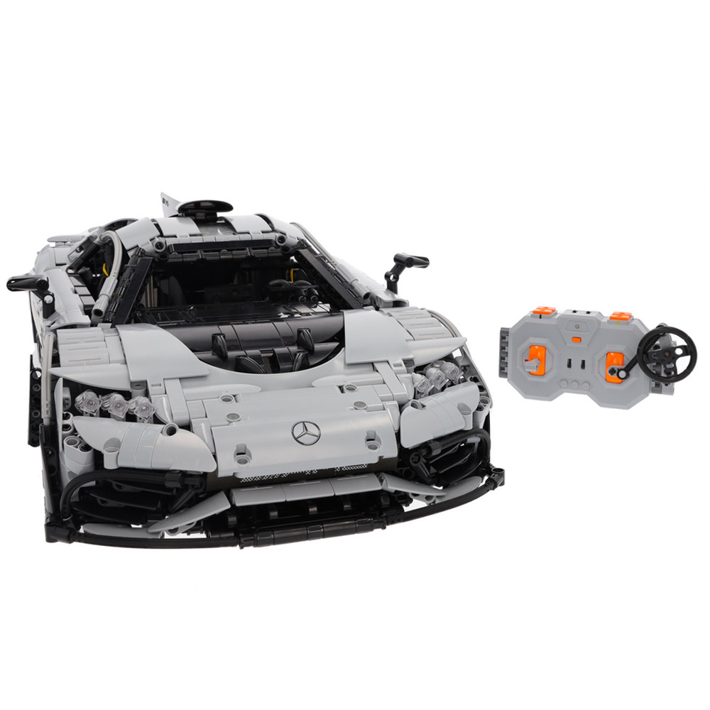 CaDA Mercedes-AMG Project ONE RC Brick Model 3300pcs Age 14+ C61503W-5