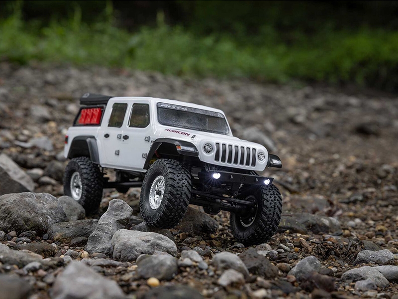 Axial SCX24 Jeep Gladiator 4WD Rock Crawler RTR - White-9