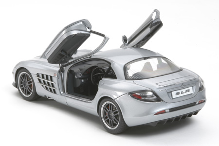 Tamiya 1/24 Mercedes Benz SLR722-3