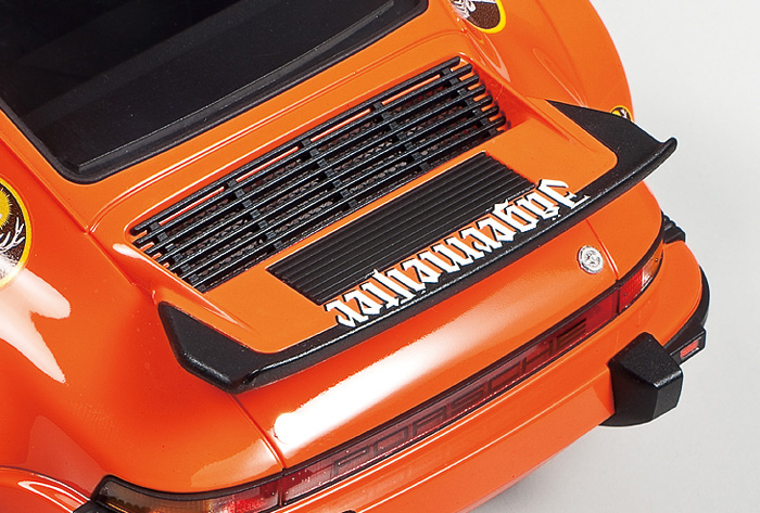 Tamiya 1/24 Porsche Turbo RSR Type 934 - Jagermeister-4