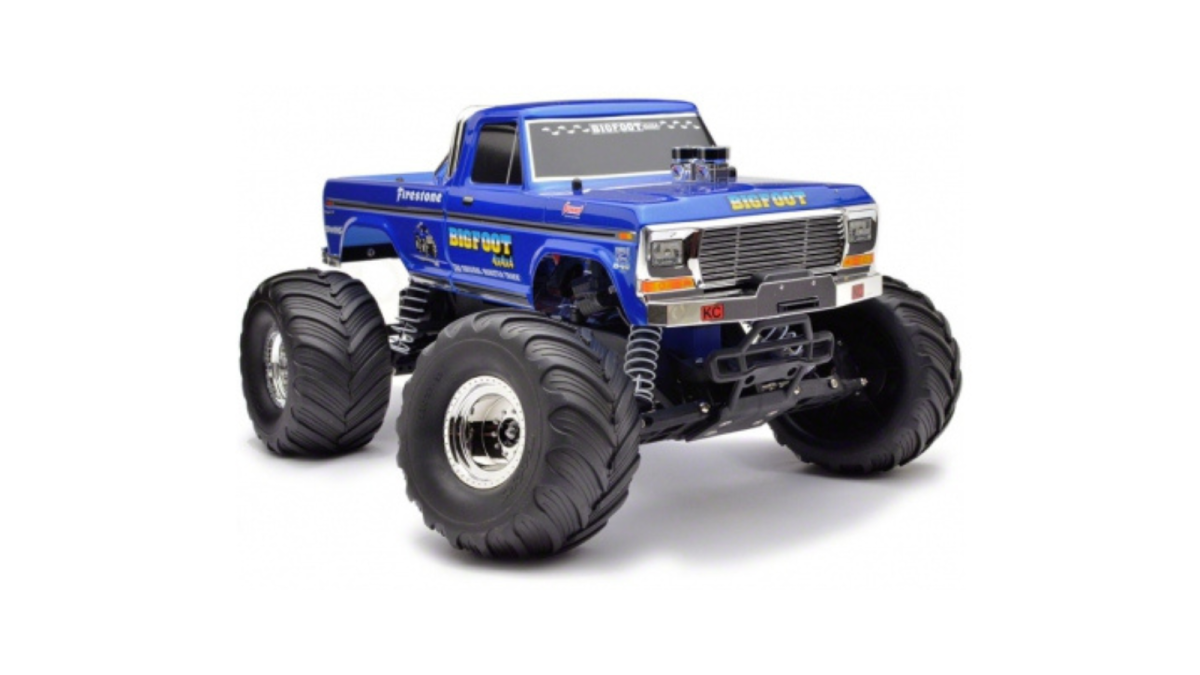 Traxxas Body, Mercedes-Benz G 63, complete (gloss white metallic) (includes grille, side mirrors, door handles, windshield wipers, & clipless mounting) (requires #8080X & 8828X inner fenders)