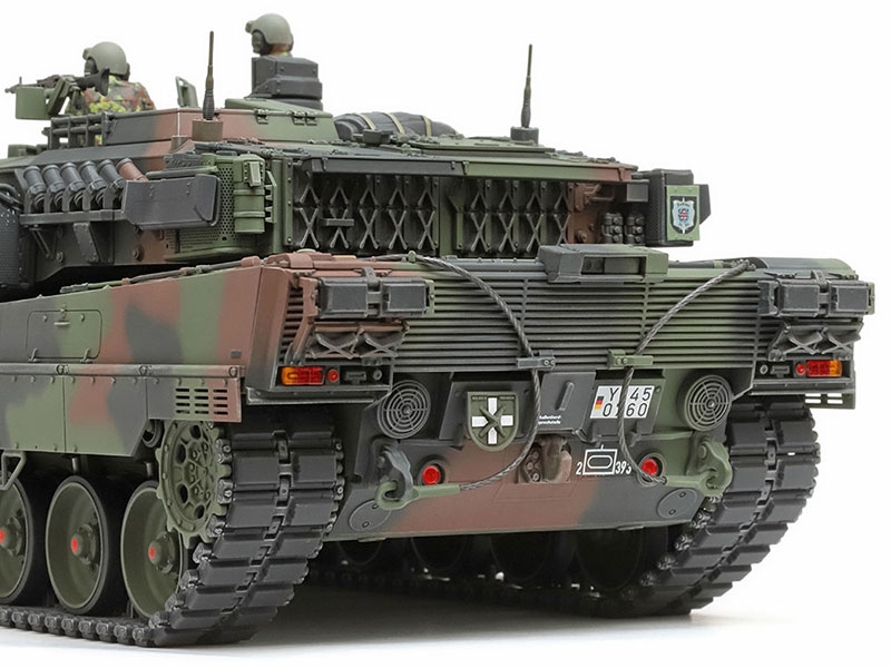 Tamiya 1/35 Leopard 2 A7V-5