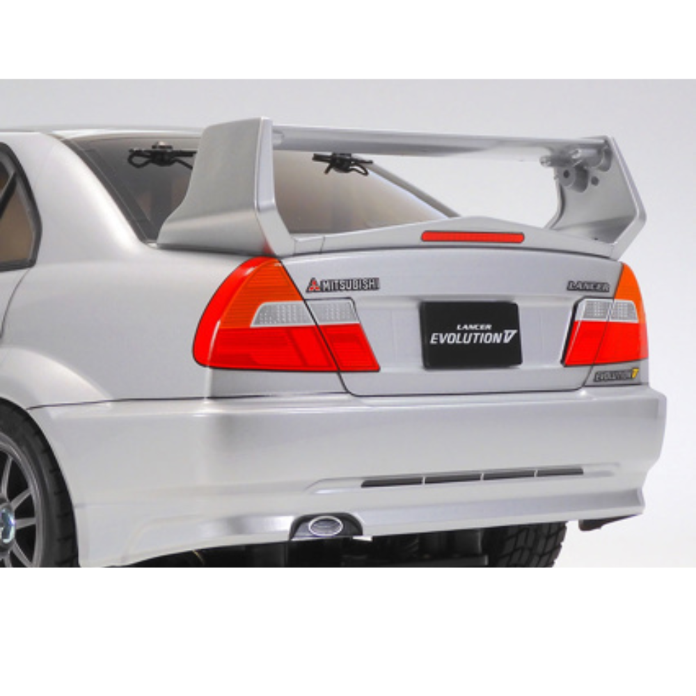 tamiya-mitsubishi-lancer-evo-v-tt-02