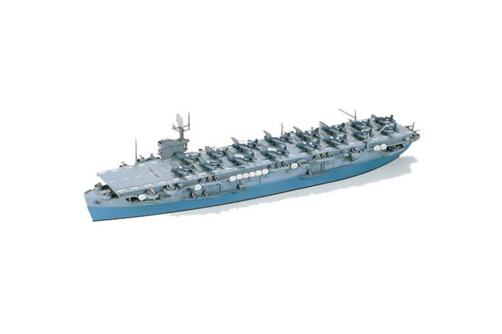 Tamiya US ESCORT CARRIER CVE-9 BOUGE