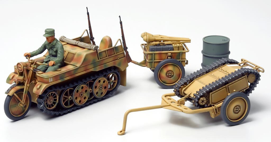 Tamiya 1/48 KETTENKRAD W/CART & GOLIATH VEHICLE
