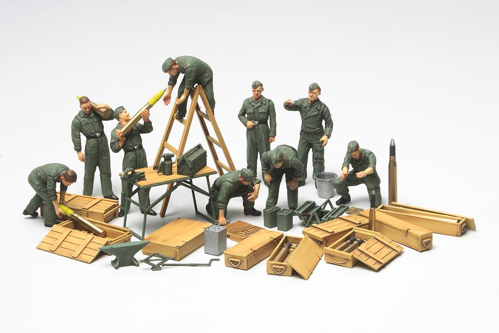 Tamiya TANK CREW FIELD MAINTENANCE