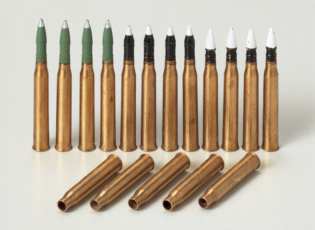 tamiya-135-german-panther-brass-75mm-shells